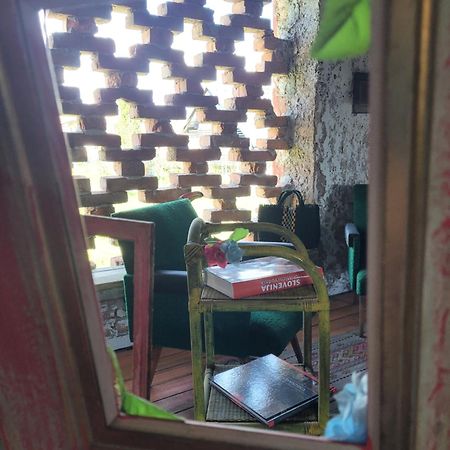 Хостел Nomads Glamp Блед Экстерьер фото