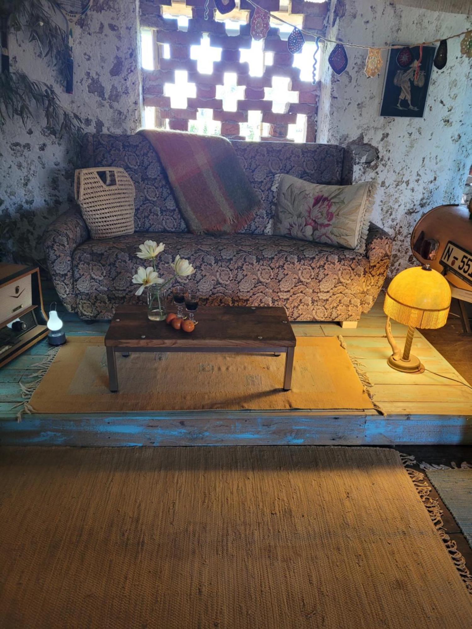 Хостел Nomads Glamp Блед Экстерьер фото